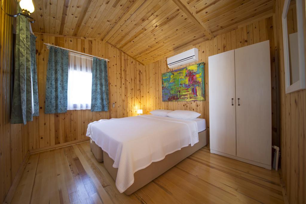Bal Badem Bungalow Датча Екстер'єр фото