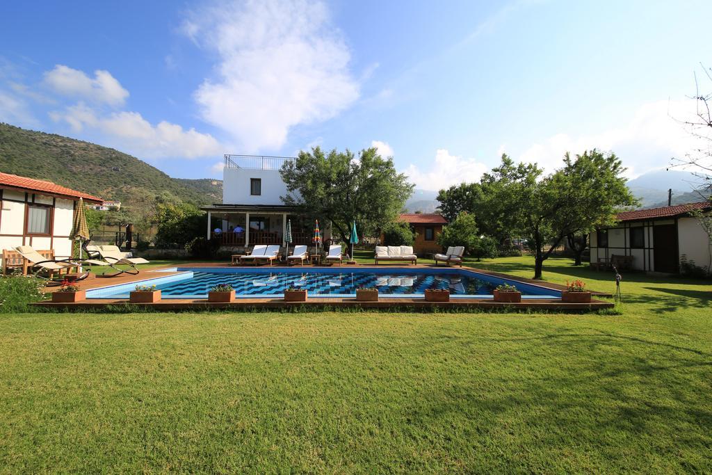 Bal Badem Bungalow Датча Екстер'єр фото